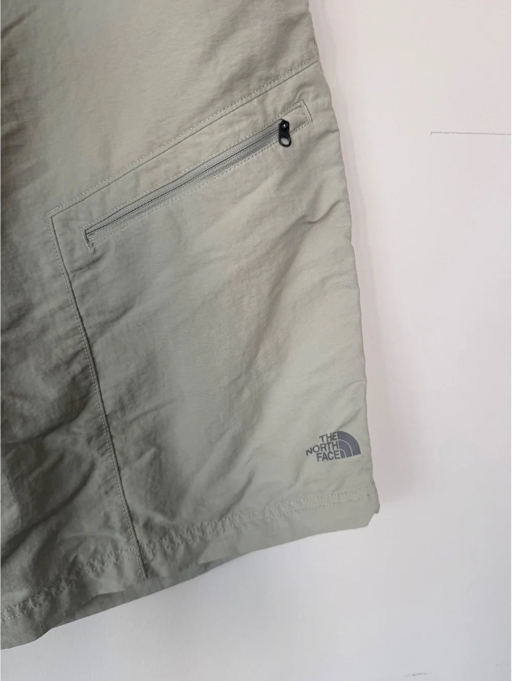 The North Face Paramount Trail Shorts Granite Bluff Belted Logo 9